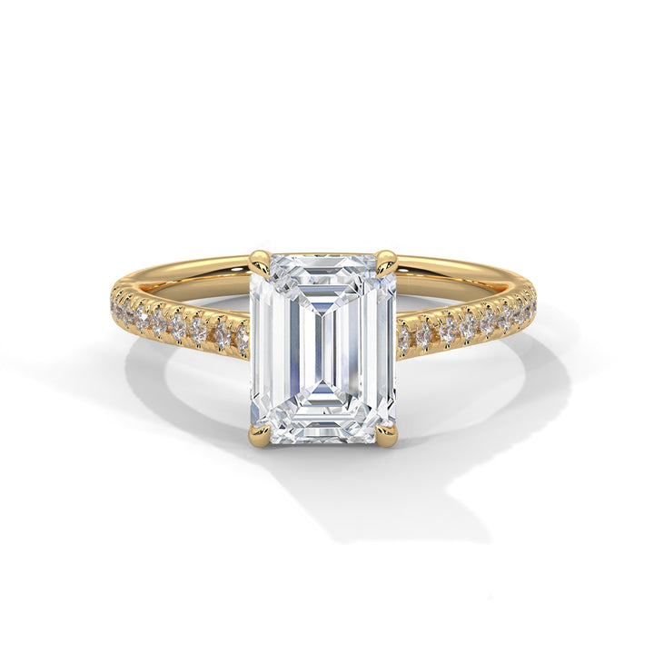 The Laura lab diamond engagement ring