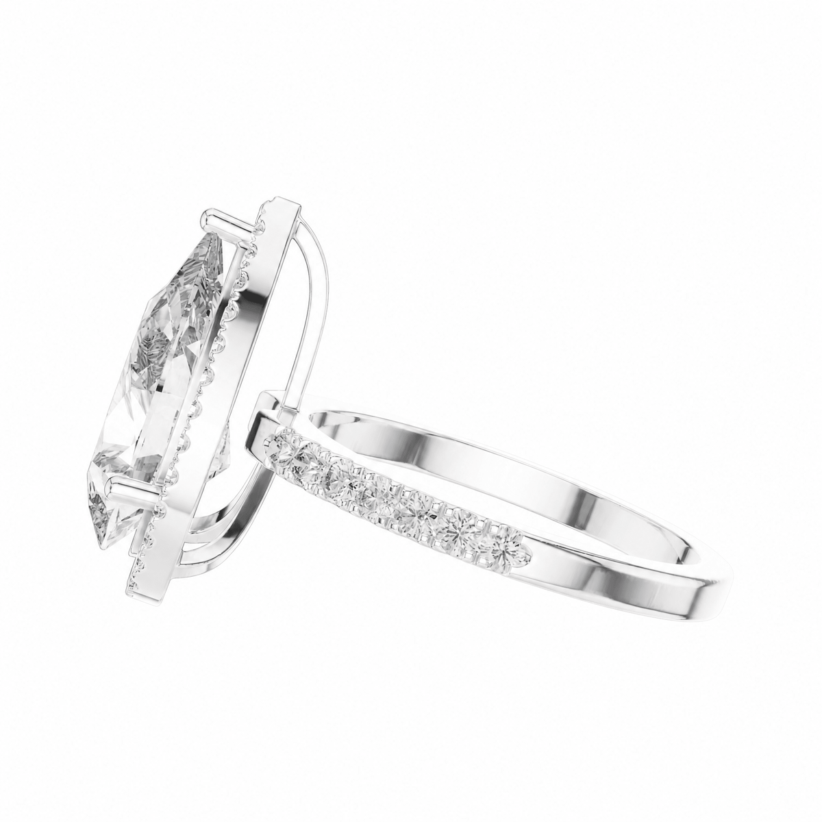 The Anna — 4.47 CTW Pear-Cut Diamond Halo Ring - Lamor&Co
